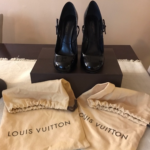 Louis Vuitton Mary Jane pumps - Picture 2 of 3